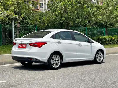Chery Arrizo 5