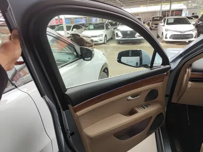 Hongmeng Zhixing Wenjie M5