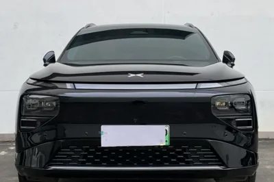Xpeng G9