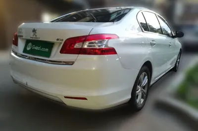 Peugeot 408
