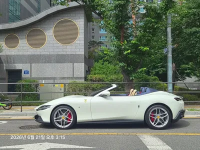 Ferrari Roma