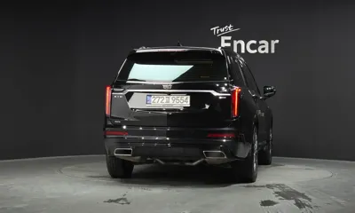 Cadillac XT6