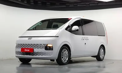 Hyundai Staria