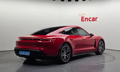 Porsche Taycan