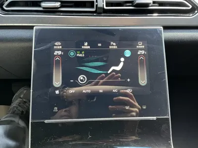 BAIC X7