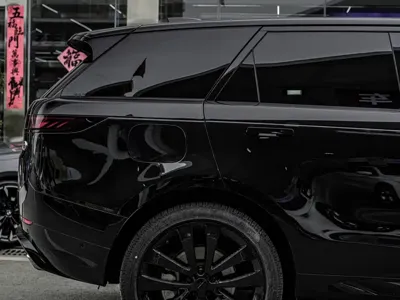 Land Rover Sport