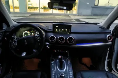 WEY VV6