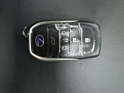 Lexus LM