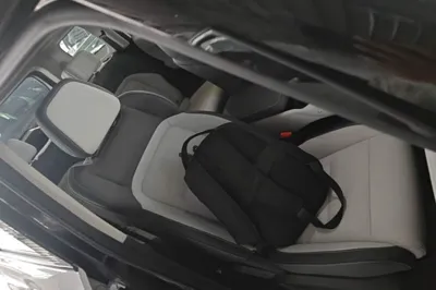 iCAR 03