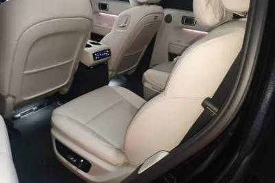 Li Auto L8