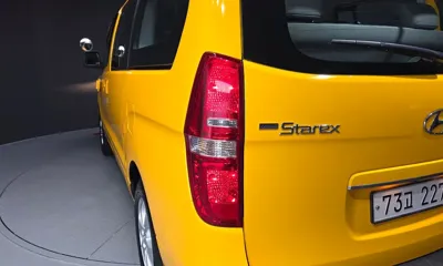 Hyundai Starex