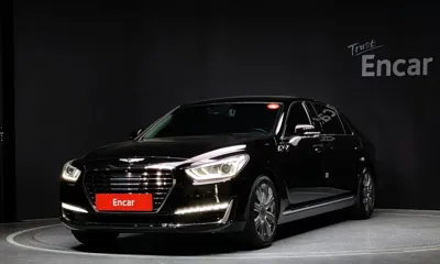 Genesis EQ900