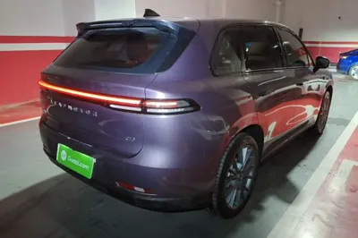 Leapmotor C10