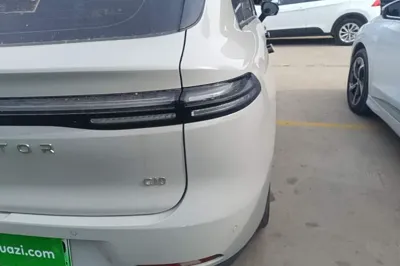 Leapmotor C10