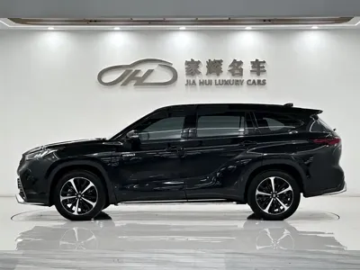 Toyota Crown Kluger