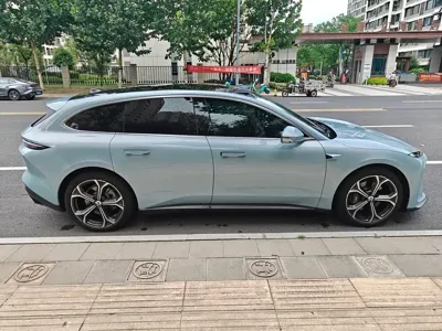 Nio ET5T