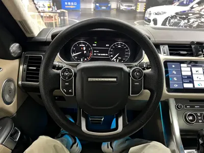 Land Rover Sport