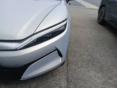 BYD 汉L