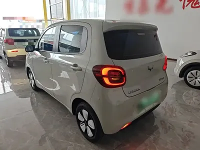 Wuling MINIEV