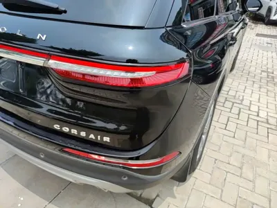 Lincoln Corsair