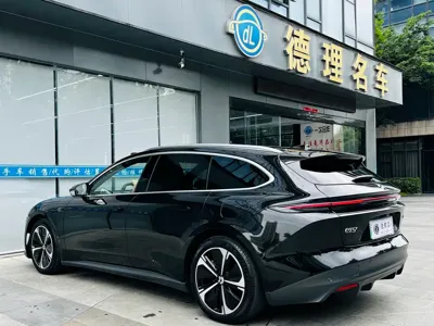 Nio ET5T