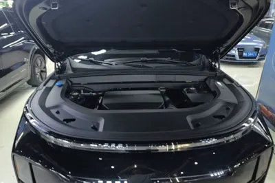 Li Auto L9