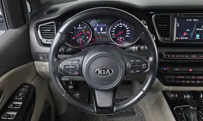 Kia Canival