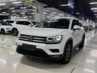 Volkswagen Tharu