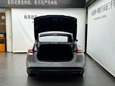 Nio ET5