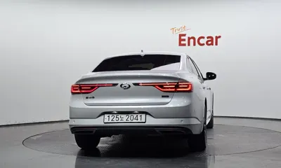 Renault-KoreaSamsung SM6