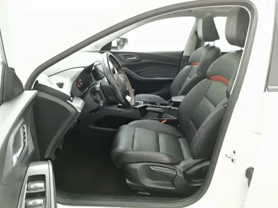 MG MG5