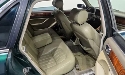 Jaguar XJ-6