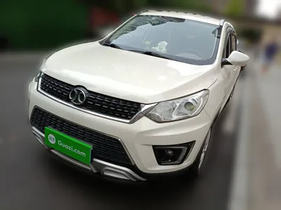 BAIC Senova X35
