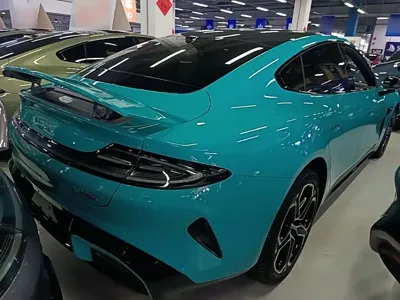 Xiaomi SU7