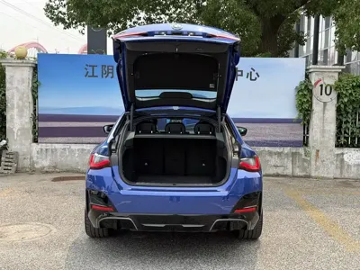 BMW 宝马i4 M