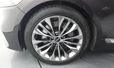 Kia K9