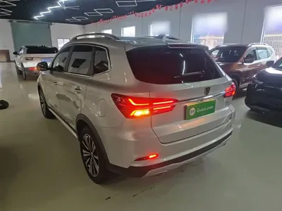 Roewe RX5