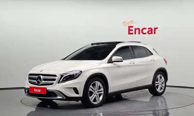 Mercedes-Benz GLA-Class