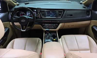 Kia Canival