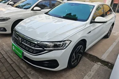 Volkswagen Sagitar