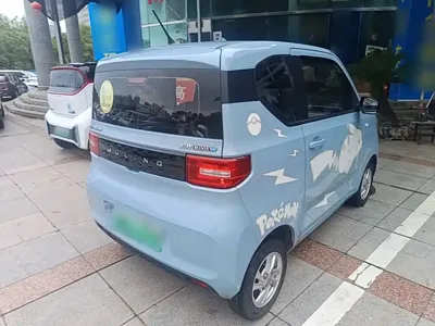 Wuling MINIEV