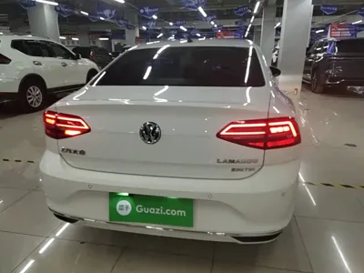 Volkswagen Lamando