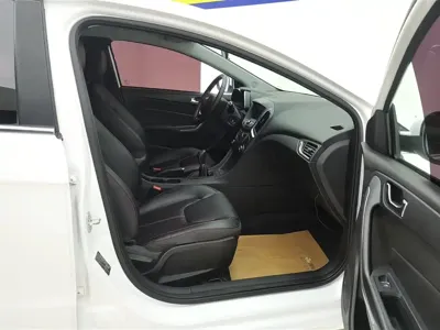 Chery Arrizo 5