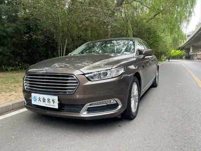 Ford Taurus