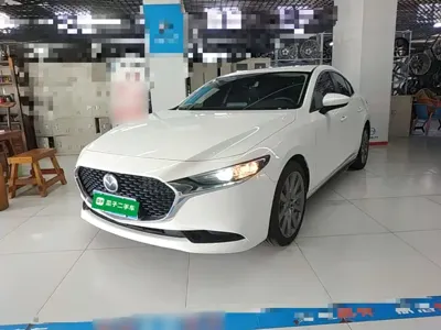 Mazda 3 Axela
