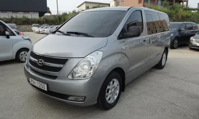 Hyundai Starex