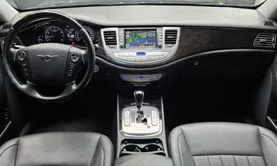 Hyundai Genesis