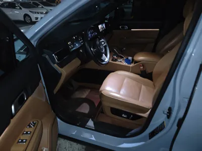 Li Auto ONE