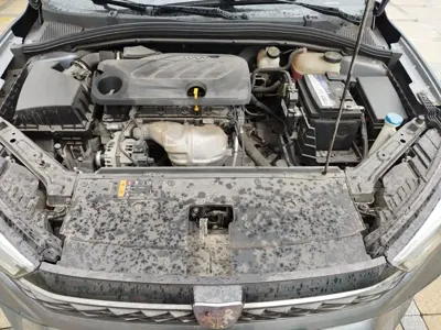 Roewe i5