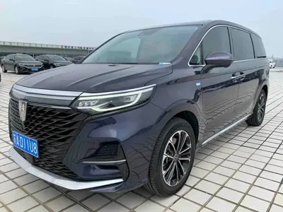 Roewe iMAX8